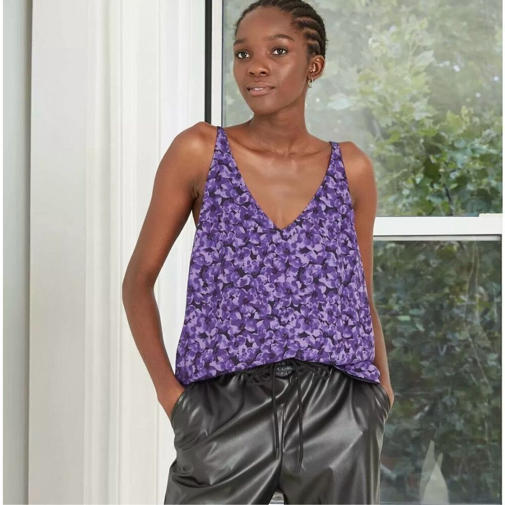 A New Day Women’s Medium Purple Violet Floral C-Neck Tank Top NWT